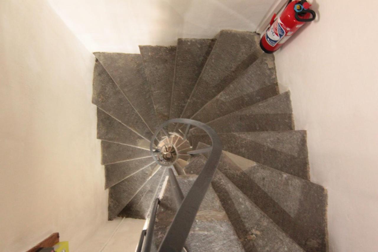 Jolis Appartements Au Coeur De Clermont Ferrand - Proche Jaude - Wifi Et Netflix Buitenkant foto